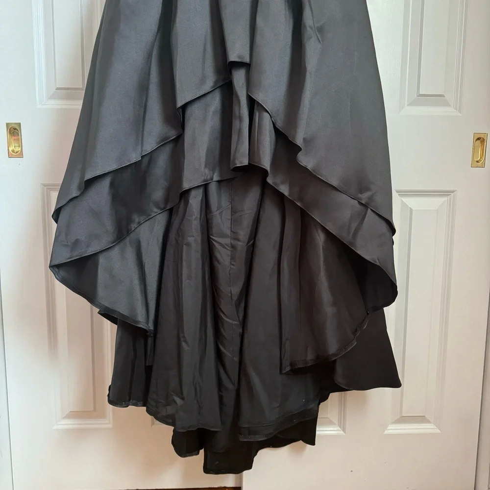 JJ’s House: A-line V-neck Asymmetrical Satin Evening Dress (USED ONCE) - Picture 6 of 10